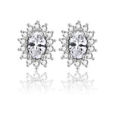 Brinco Oval com Esmeralda